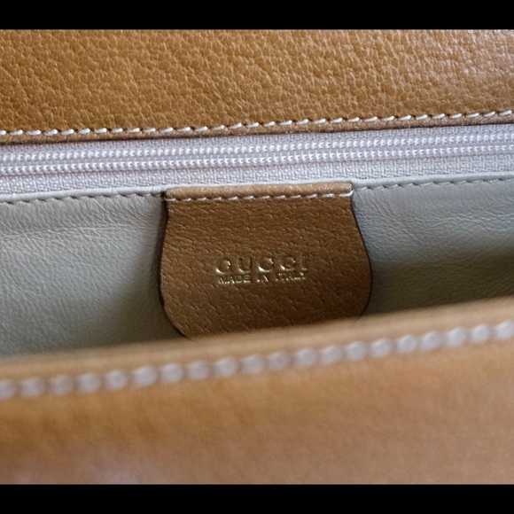 SOLD ✨ Gucci Tan Bamboo Handle Crossbody Vintage Bag 100% AUTHENTIC! - Picture 8 of 15